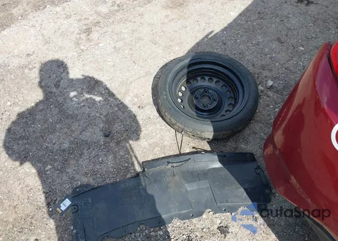 2019 Nissan Versa 1.6 Sv z USA, uszkodzony, nr VIN 3N1CN7AP8KL858361